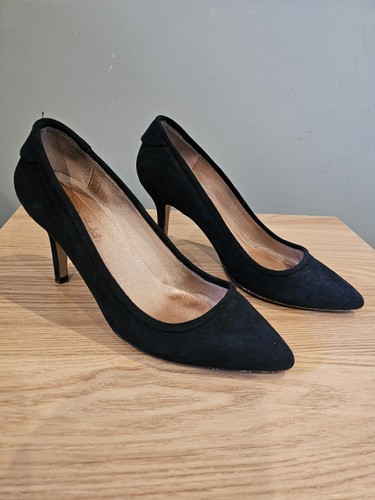 Phase eight black suede court - black,