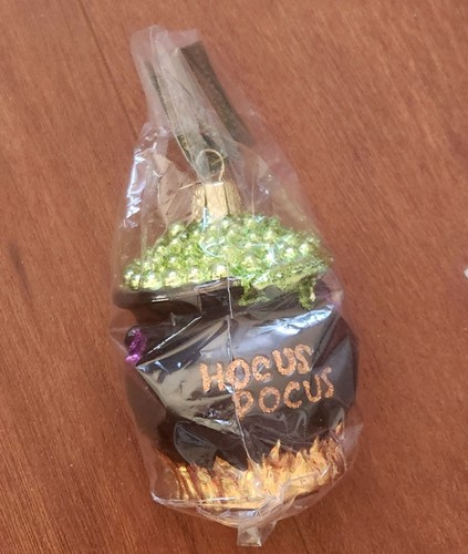 Old world christmas hocus - old,