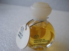 BODY SHOP VINTAGE " VANILLA