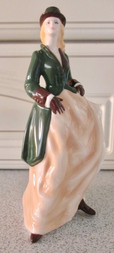 Royal worcester figurine - royal, ~