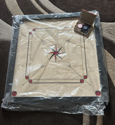 Carrom board wooden - carrom,