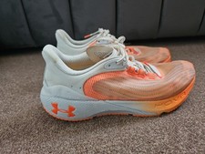 under armour Machina Size 8