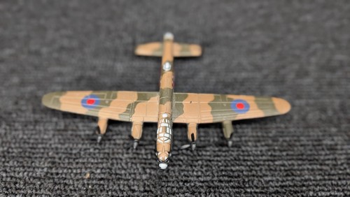 Corgi showcase avro lancaster - corgi,