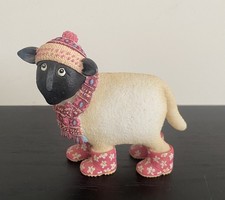 Border Fine Arts A6111 “Ewe