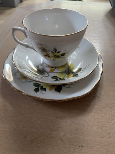 Crown royal trio tea set - royal,
