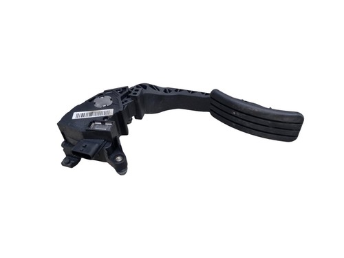 Renault megane throttle pedal - throttle,