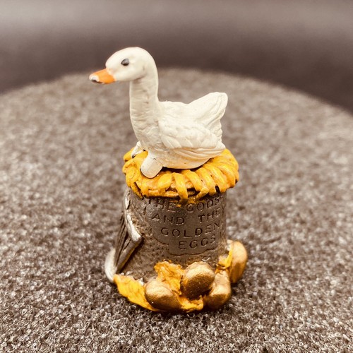 Goose golden egg thimble - egg,