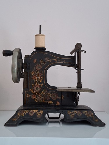 Vintage child sewing machine - vintage,