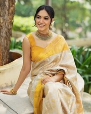 Designer Alia Rainbow