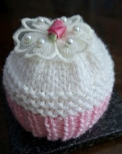 Single Hand knitted Cup Cake