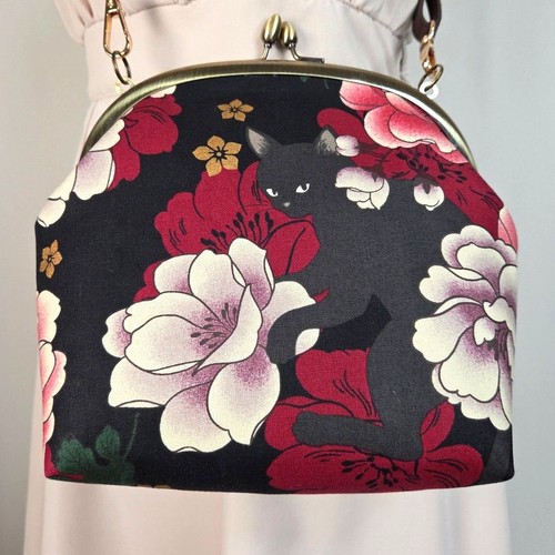 Black cat peony large pattern