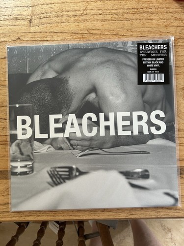 Bleachers everyone for ten - everyone,