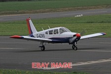 PHOTO  G-AZWS PIPER PA-28R-180