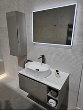 Ex Display Bathroom Wall Hung