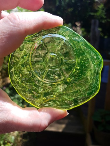 Uranium glass puddle - , art
