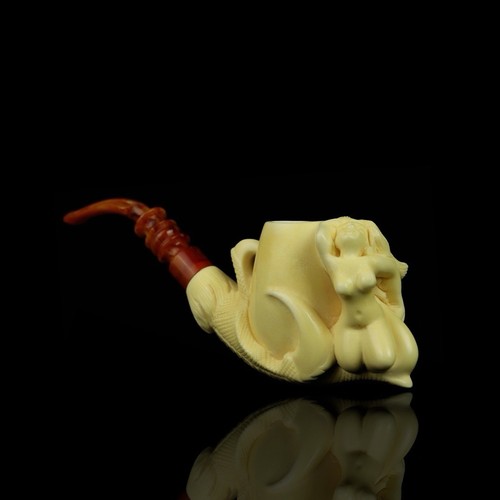 Claw hold nude lady pipe - hold, by