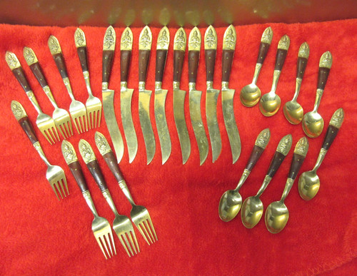 Brass buddha teak riveted - brass,