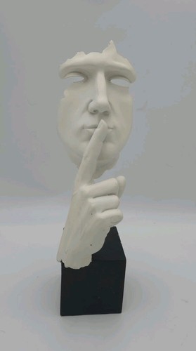 Silence golden shhh - silence,