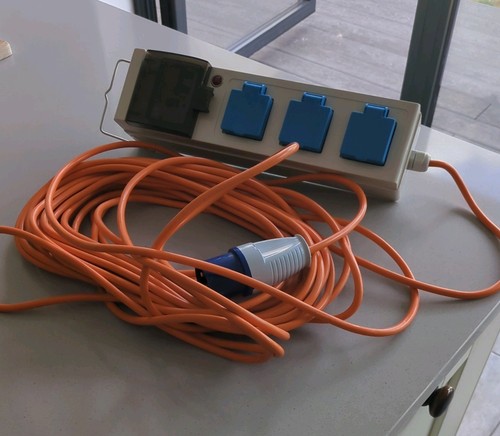 Maypole mp3765 mobile mains - maypole,