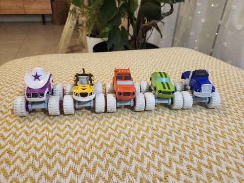 Blaze and the - monster, machines