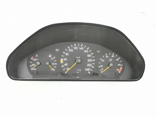 88311224 mercedes benz amg - c,