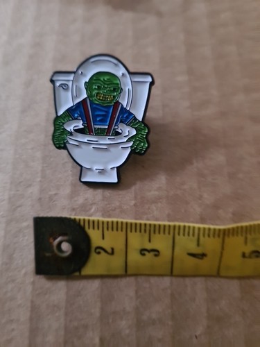 Ghoulies toilet ghoulie - ghoulies,