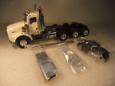 1:50 WSI Models 33-2016 Kenworth T800 8x4 with accessories - MIB