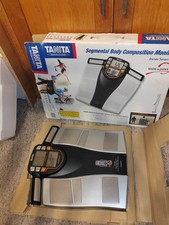 Tanita Segmental Body Composition Monitor Scales Innerscan V BC-545N
