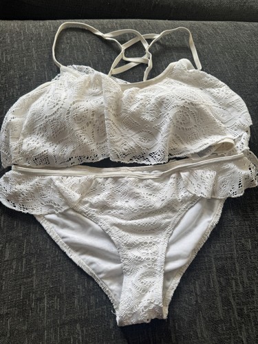 White crochet cross back - white,
