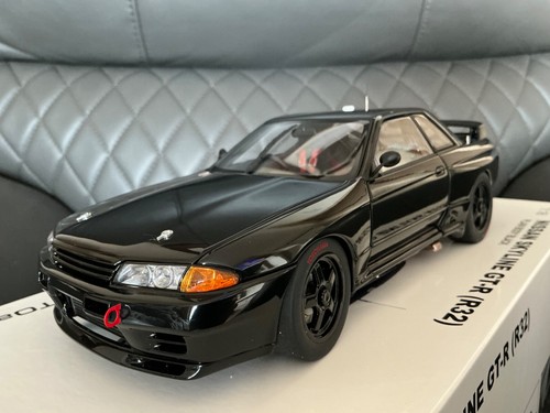 Autoart nissan skyline - autoart,