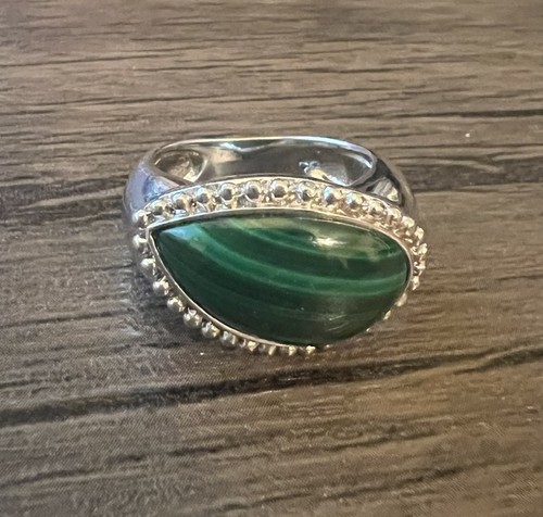 Signed stunning malachite - kn,