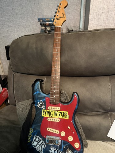 Fender squire bullet strat - bullet,