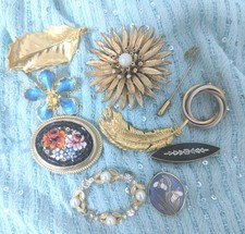 Job lot vintage jewellery gold - job,
