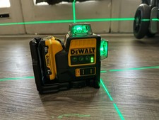 DEWALT DW089LG 12V 3x360 Green