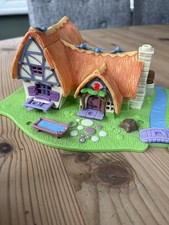 Bluebird Polly Pocket 1995 Disney Snow White Cottage working lights