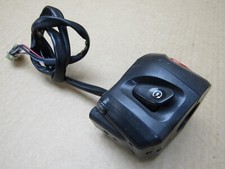 Yamaha XT660R 2005 34,987 miles right handlebar switchgear (14017)