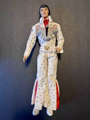 Elvis presley singer - elvis,