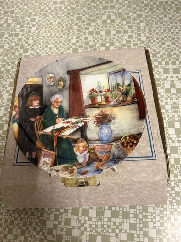 Royal doulton collector plate - royal,