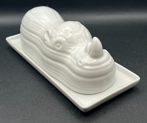 Pier imports porcelain - 1,