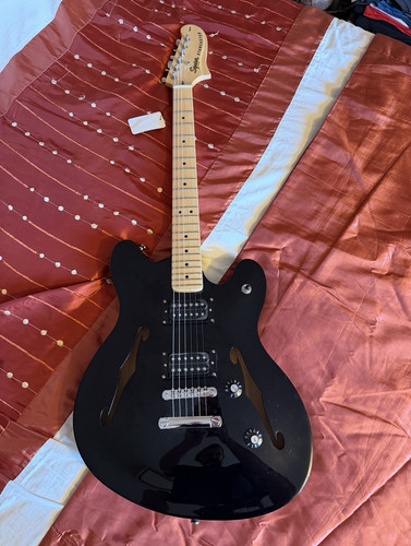 Squier starcaster semi hollow - squier,