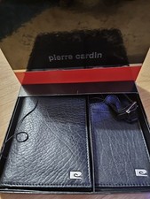 PIERRE CARDIN BLACK LEATHER