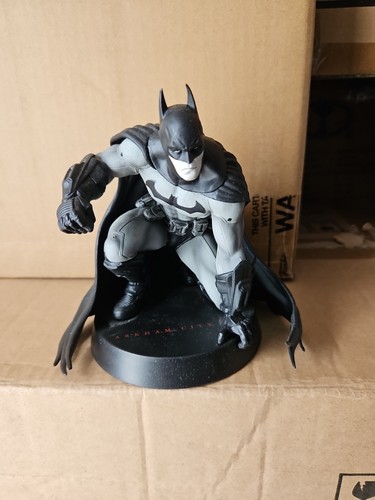 Batman arkham city collectors - batman,