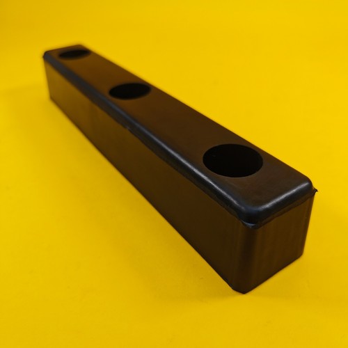 Rubber buffer 300mm - 300mm, 51mm