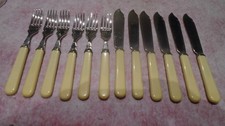 VINTAGE CUTLERY SET OF SILVER PLATED FISH KNIVES AND FORKS  EPNS A1