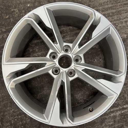 Genuine audi q3 7j et43 - *,