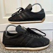 Ladies Retro Triple Black Adidas Country OG Trainers / UK 5