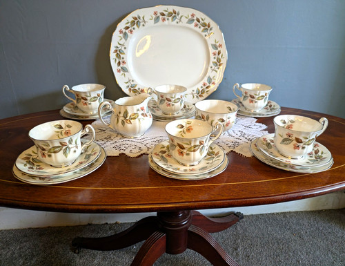 Royal adderley floral - royal,