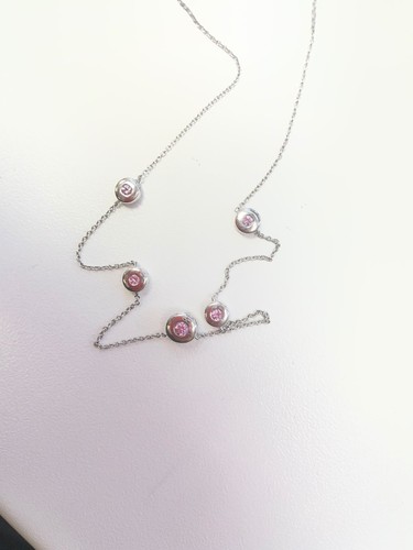 Pretty 9ct white gold - pretty,