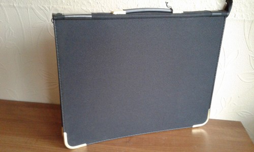 Art portfolio folder case - art,