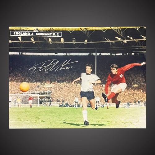 Sir geoff hurst hand - geoff, signed